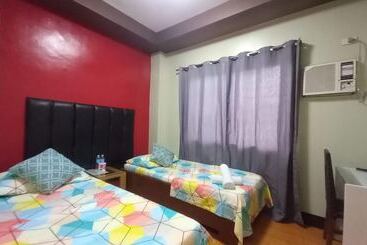هتل Oyo 1037 Lendes Tourist Inn Main