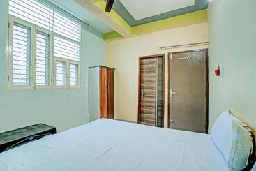 酒店 Oyo R.k Bohra Guest House
