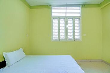 酒店 Oyo R.k Bohra Guest House