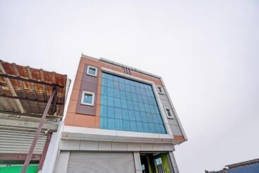 酒店 Oyo R.k Bohra Guest House