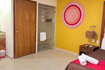 هتل Suites Valentina