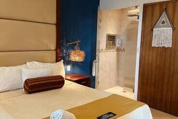 هتل Suites Valentina