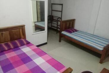 هتل Summer House Resort