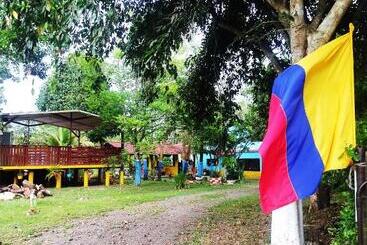 پانسیون Amalaya Hostel