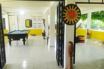 پانسیون Amalaya Hostel