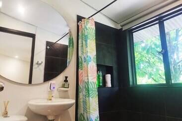 پانسیون Amalaya Hostel