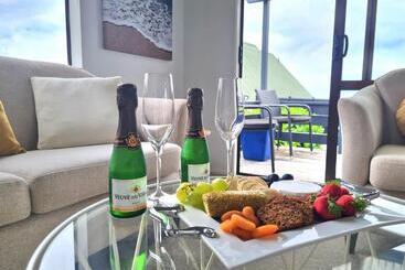 پانسیون Beverley Hills Guesthouse