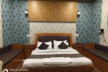 پانسیون Eagle Nest Guest House