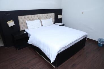 پانسیون Sunshine Guest House
