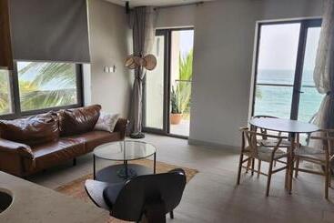 Serenity Terraces Beach, Hotel   Kokrobite