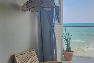 Serenity Terraces Beach, Hotel   Kokrobite