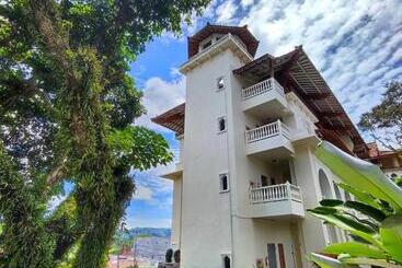 Tripletree Hotel And Resort Bukittinggi