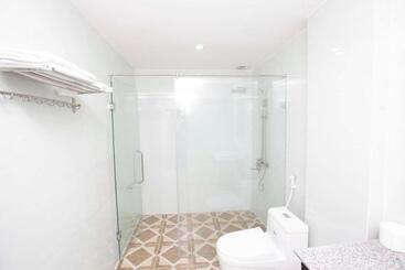 Vientiane Garden Villa Hotel And Restaurant
