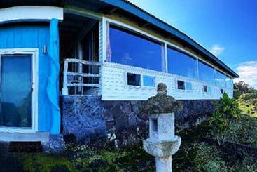 هتل Aeolian Ranch Guest House