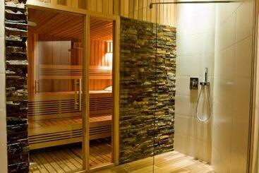 هتل Apartamenty Rubin