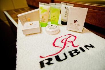هتل Apartamenty Rubin