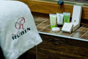 هتل Apartamenty Rubin