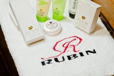 هتل Apartamenty Rubin