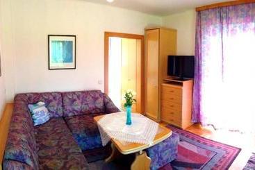 هتل Appartements D'angelo