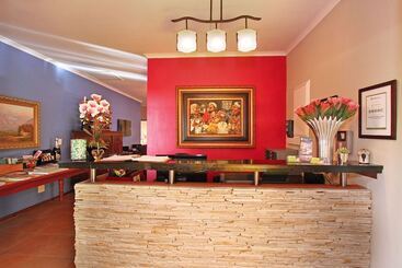 هتل Apple Tree Guest House