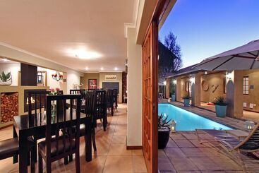هتل Apple Tree Guest House