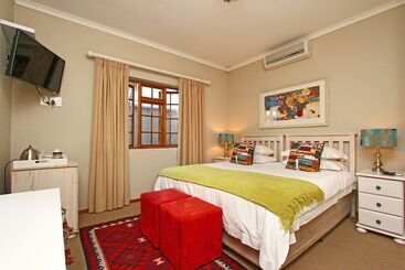 هتل Apple Tree Guest House