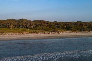هتل Beachview Club