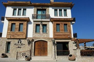 هتل Kemerli Konak Boutique