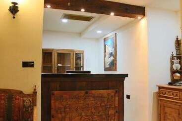 هتل Kemerli Konak Boutique