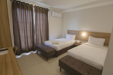 هتل Mango Suites