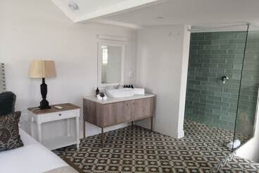 Chapter House Boutique Hotel By The Living Journey Collection