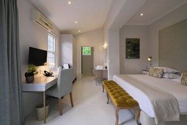 Chapter House Boutique Hotel By The Living Journey Collection