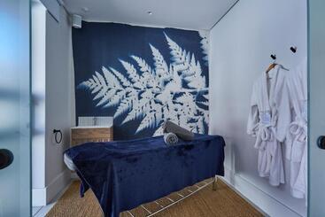 Chapter House Boutique Hotel By The Living Journey Collection