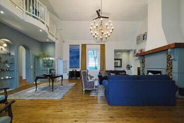 Chapter House Boutique Hotel By The Living Journey Collection