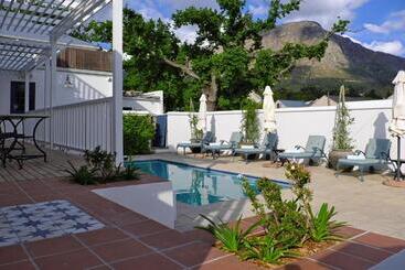 Chapter House Boutique Hotel By The Living Journey Collection