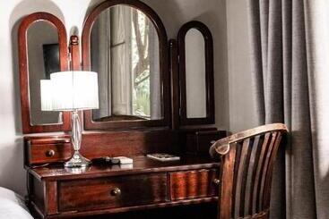 هتل Selati 103 Guest Cottages
