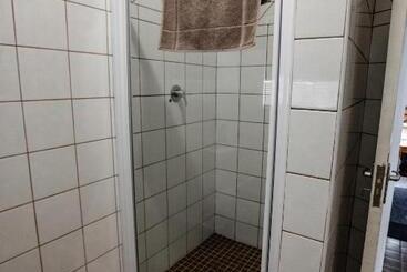 هتل Selati 103 Guest Cottages