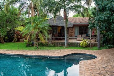 هتل Selati 103 Guest Cottages
