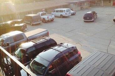 Jamestown Motel