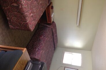 Jamestown Motel