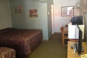 Jamestown Motel