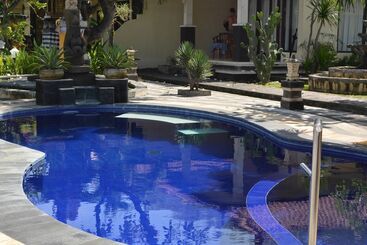 پانسیون Segara Wangi Beach Cottages