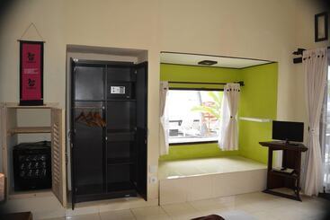 پانسیون Segara Wangi Beach Cottages