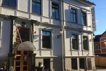 Spis Hotell Amber