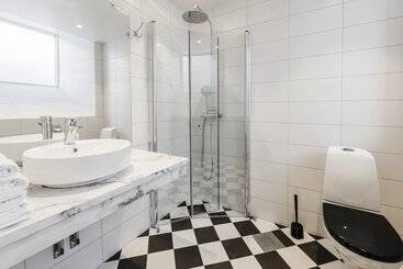 Spis Hotell Amber