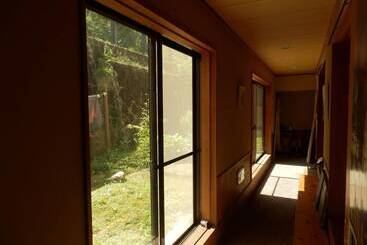 Yuwaku Guesthouse   Hostel