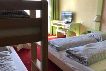 B&b In Seefeld