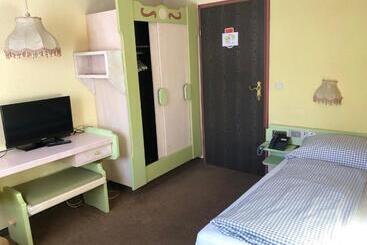 B&b In Seefeld