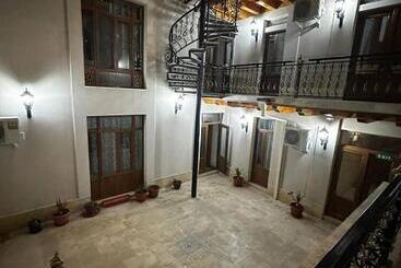 هتل Terrace By Minaret