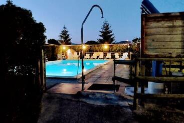 هتل Agriturismo La Mora